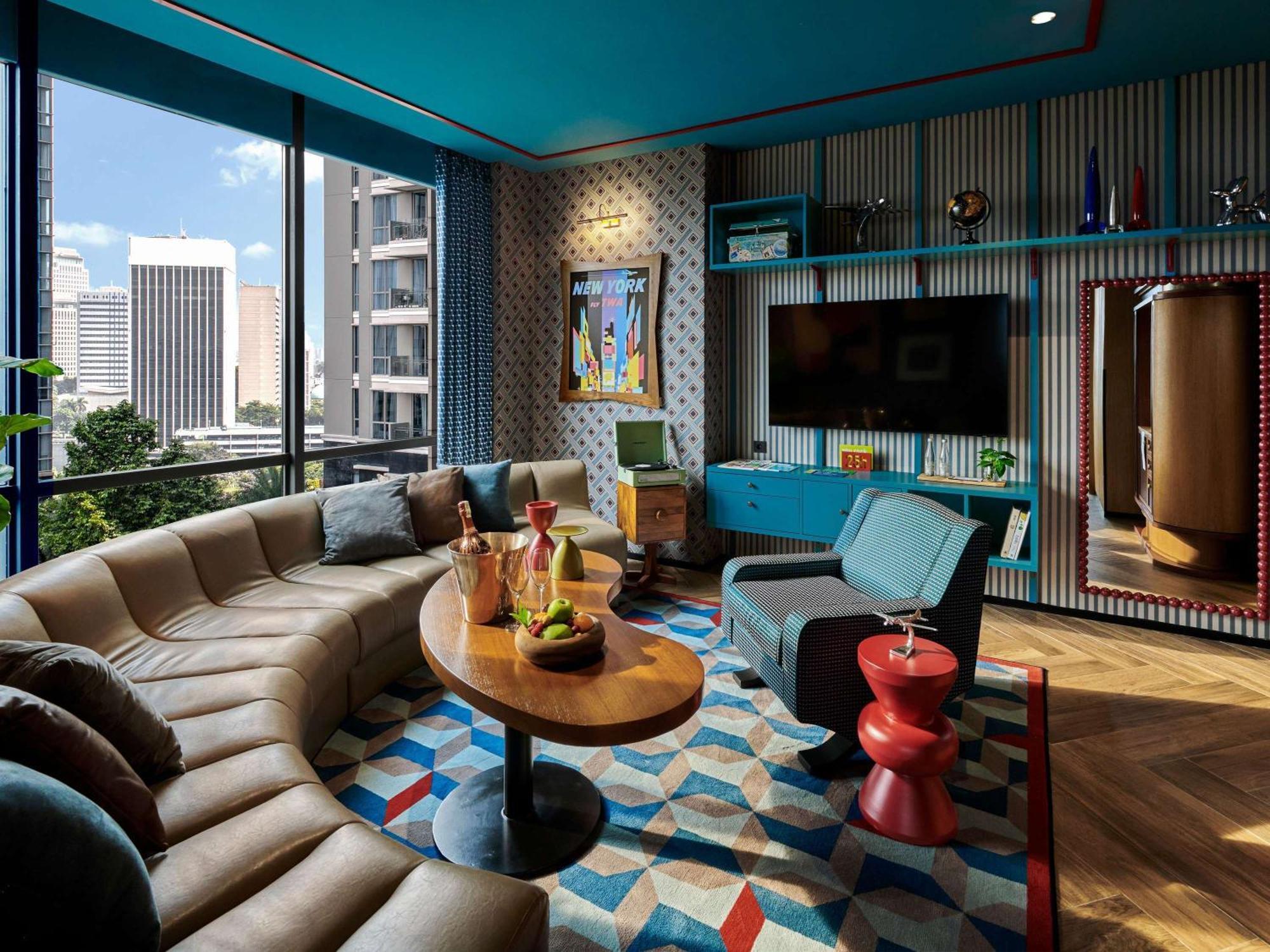 25Hours Hotel Jakarta The Oddbird Екстериор снимка
