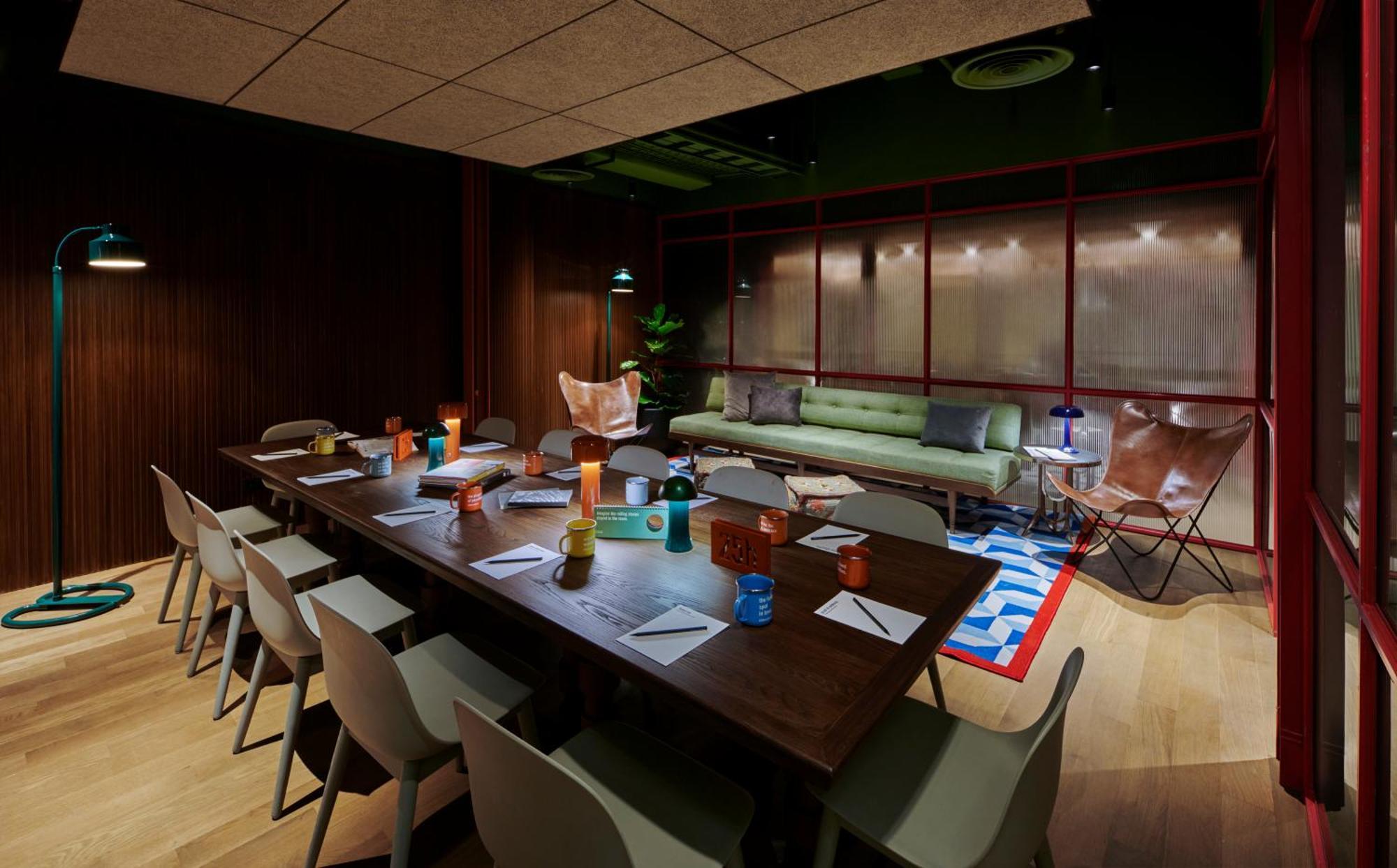25Hours Hotel Jakarta The Oddbird Екстериор снимка