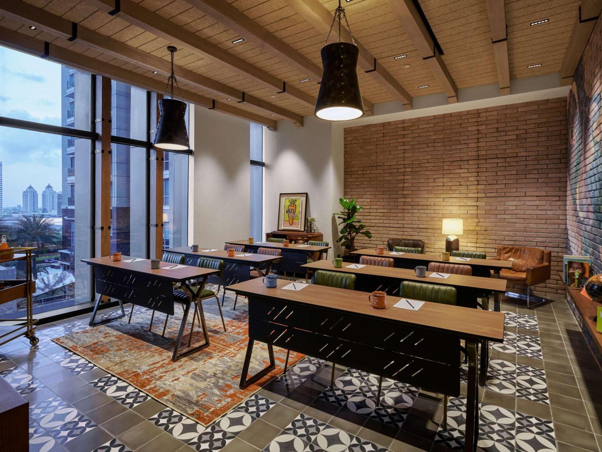 25Hours Hotel Jakarta The Oddbird Екстериор снимка